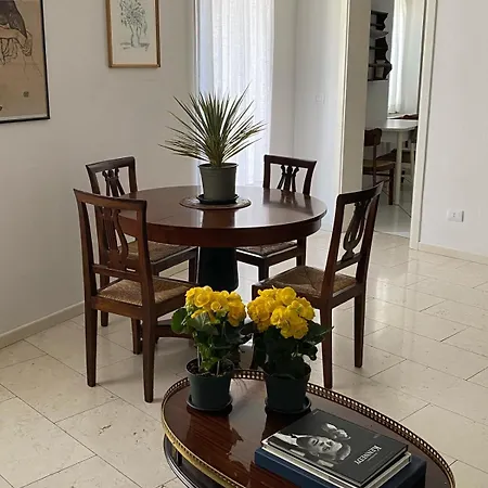 Lägenhet Dimora Arte E Vino *